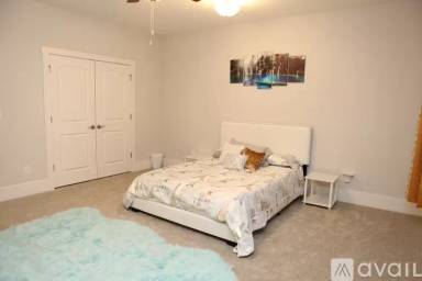 Main picture of 1727 Grace Ln