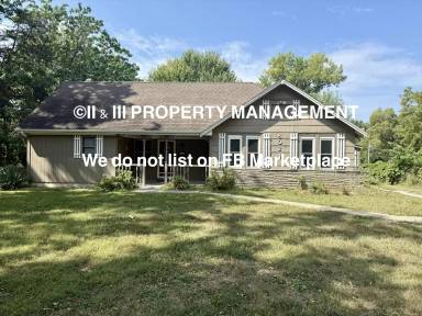 Main picture of 8024 Antioch Rd