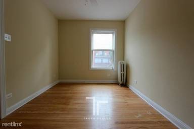 Main picture of 4225 N Paulina St