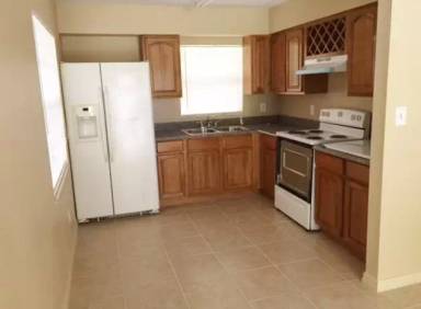 Main picture of 9314 N Hartts Dr