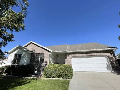 Main picture of 3426 W 8395 S