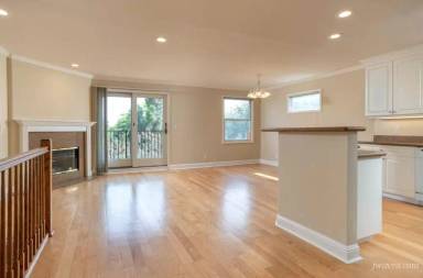 Main picture of 2385 FOLSOM Apartments