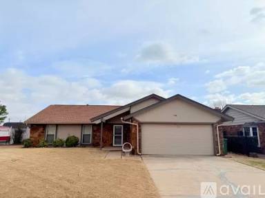 Main picture of 108 W Olympic Dr
