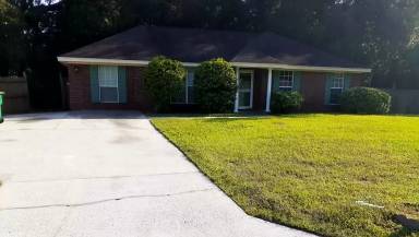 Main picture of 518 Garden Acres Way