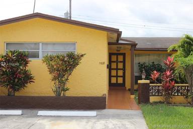 Main picture of 1106 NE 2nd Ct