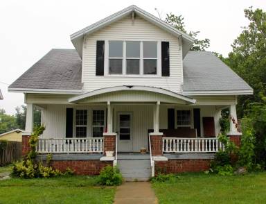 Main picture of 1115 Jefferson Ave