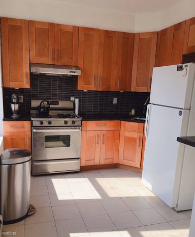 Main picture of 211 21st St