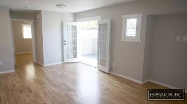 Main picture of 944 E 5th St