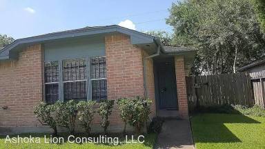Main picture of 6717 Greenyard Dr