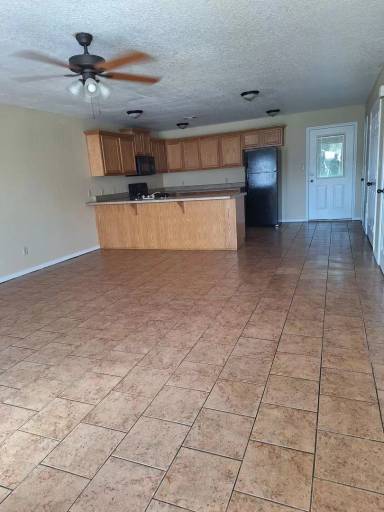 Main picture of 419 S Vine St