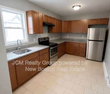 Main picture of 190 Washington St
