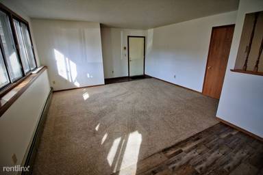 Main picture of 5401 W 56th St
