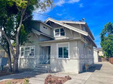 Main picture of 373 Richmond Ave