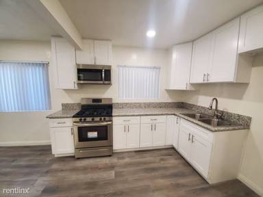 Main picture of 620 N Marengo Ave