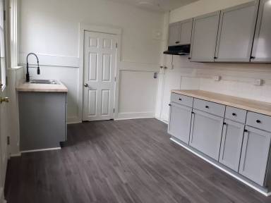 Main picture of 124 S Arch St