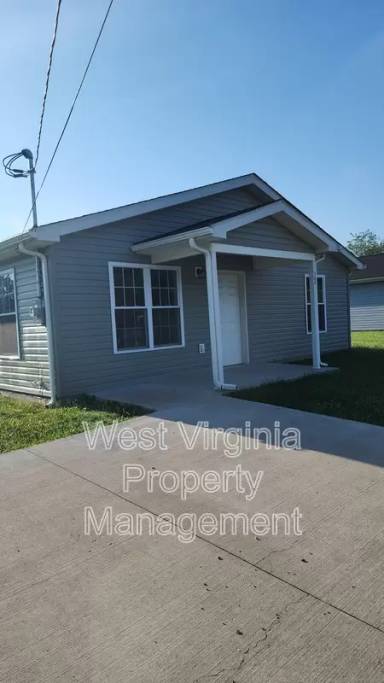 Main picture of 760 Circleview Dr