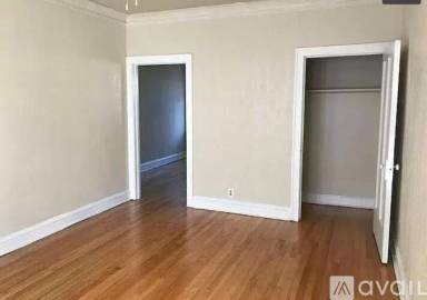 Main picture of 6315 S Artesian Ave