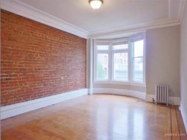 Main picture of Leavenworth St