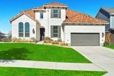 Main picture of 14220 Greenside Dr