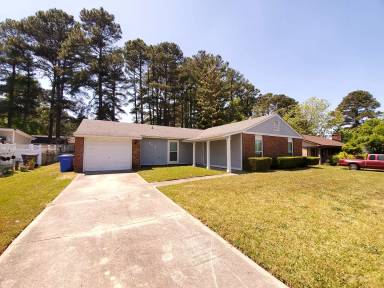 Main picture of 608 Wallingford Ct