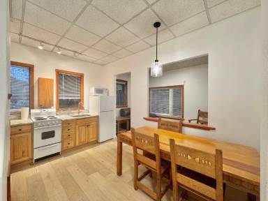 Main picture of 1401 Fritz Cove Rd