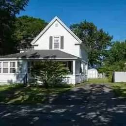 Main picture of 18 Spruce St