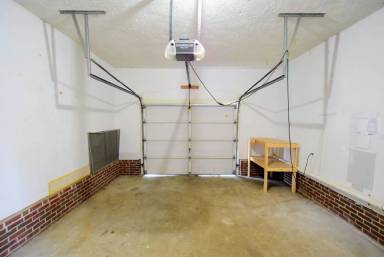 Main picture of 540 Offing Dr