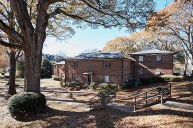 Main picture of Briarwood Apartments