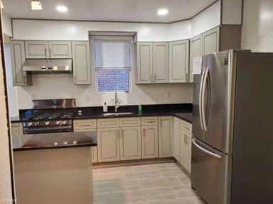 Main picture of 419 92nd St