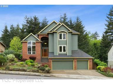 Main picture of 3723 NW Sierra Dr