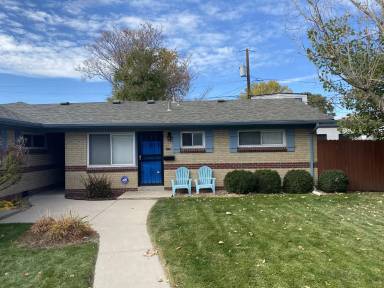 Main picture of 4233 Shoshone St