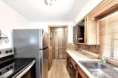 Main picture of 515 SW 4th Ave
