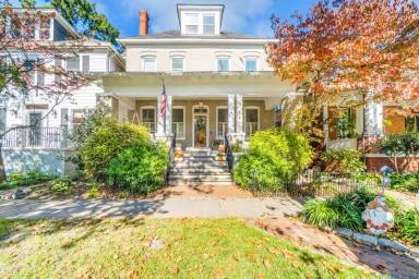 Main picture of 712 Maury Ave