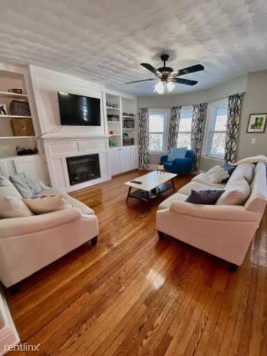 Main picture of 62 Saint James Pl