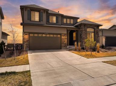 Main picture of 9377 Mayflower Gulch Way