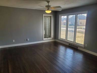 Main picture of 4556A N 65th St