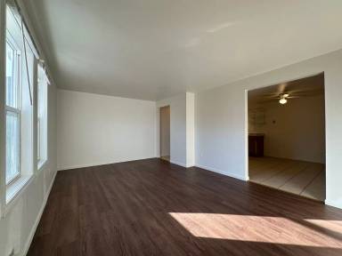 Main picture of 1811 Badger St
