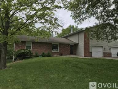 Main picture of 4733 Apple Tree Ln