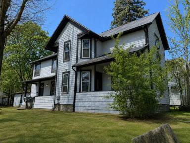 Main picture of 532 Crosby St