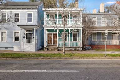 Main picture of 216 W Anderson St