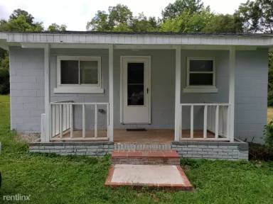 Main picture of 112 Brighton St