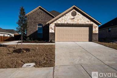 Main picture of 504 Lakeway Ln
