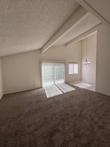 Main picture of 551 Holly Ave