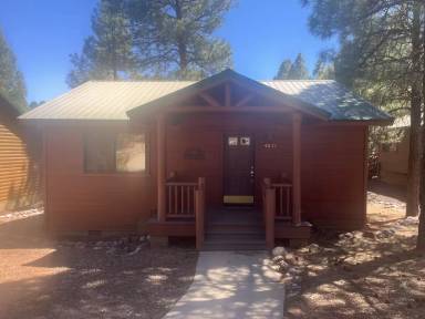 Main picture of 4871 W Cottage Loop