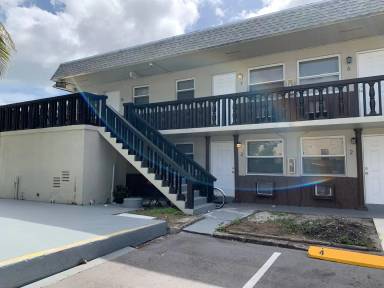 Main picture of 2137 Hayes St