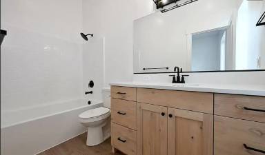 Main picture of 3800 Shanna Ln