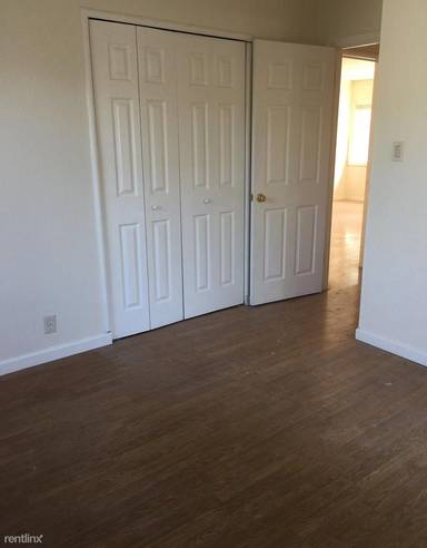 Main picture of 601 N 4th St