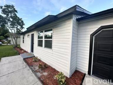 Main picture of 2517 Oak Hollow Dr