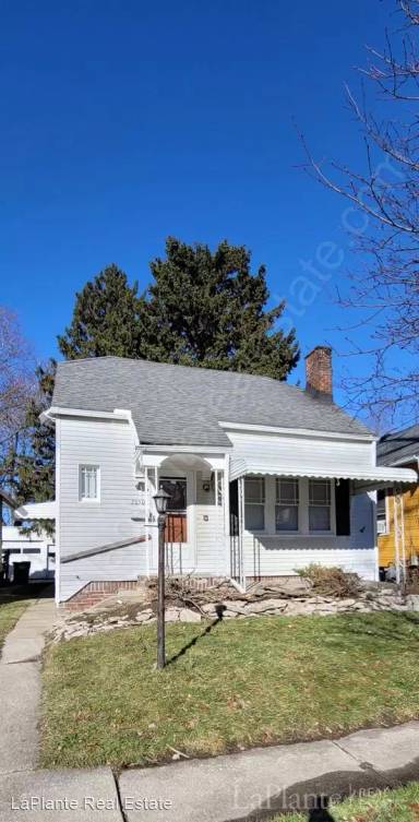 Main picture of 2050 Berkshire Place