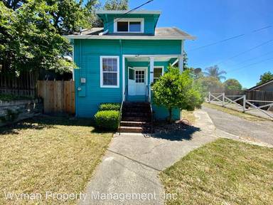 Main picture of 223 Spring St